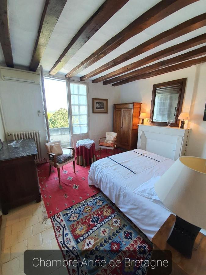 Le Presbytere De La Cite Royale De Loches Zewnętrze zdjęcie
